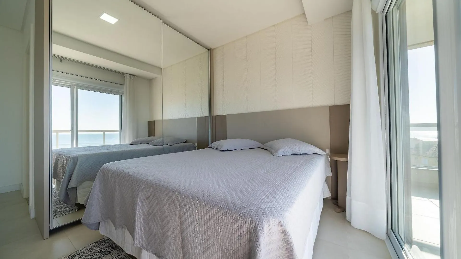 Appartement 161 - Cobertura De Luxo Com Vista Mar Em Mariscal à Bombinhas